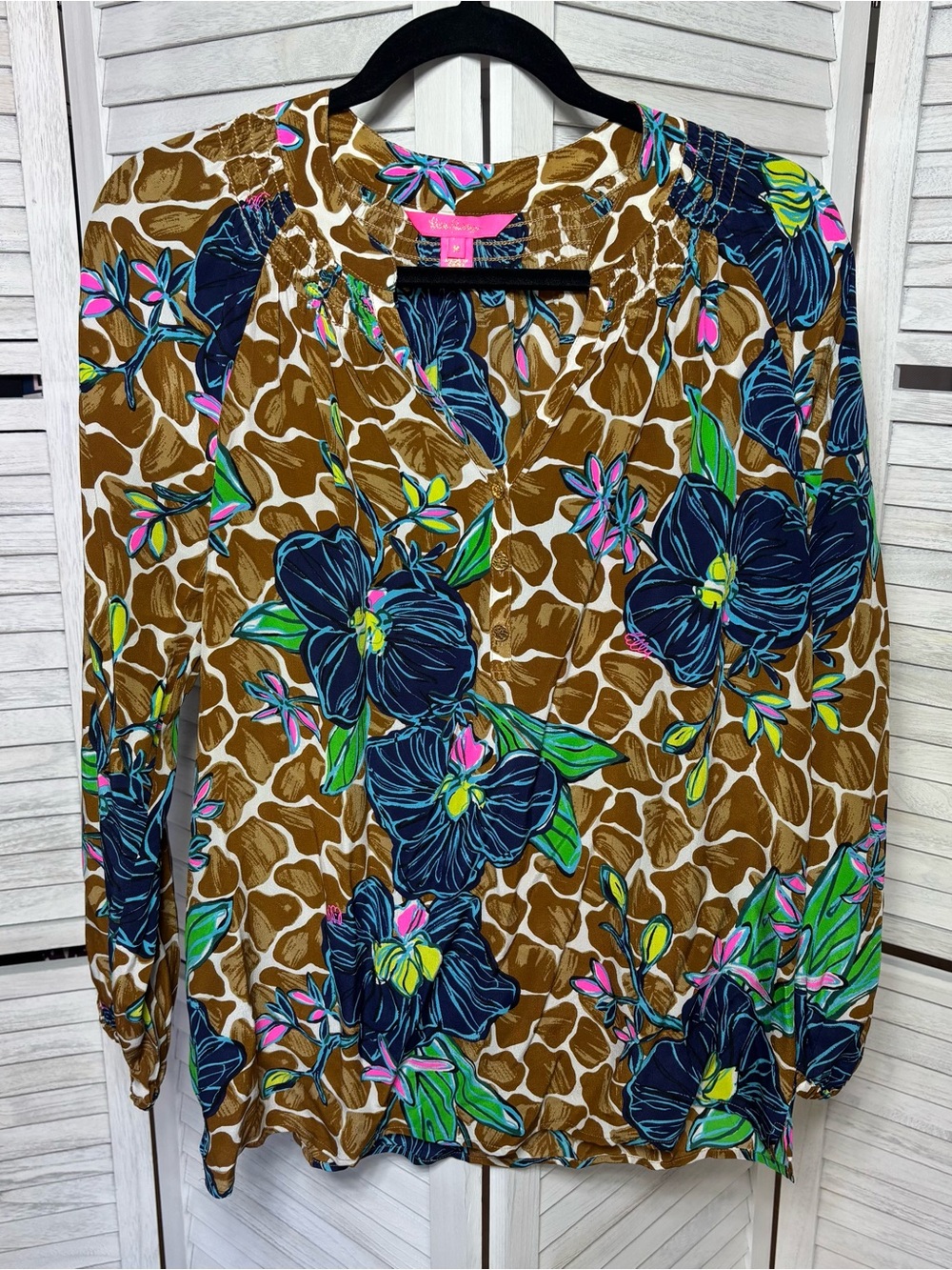 Lilly Pulitzer 100% Silk Floral Animal Print Tunic Blouse Size Medium